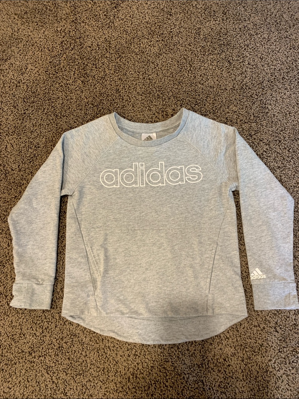 🌷2/$20🌷adidas Light Gray Logo Sweatshirt with Pockets and Thumb Holes on Sleeves